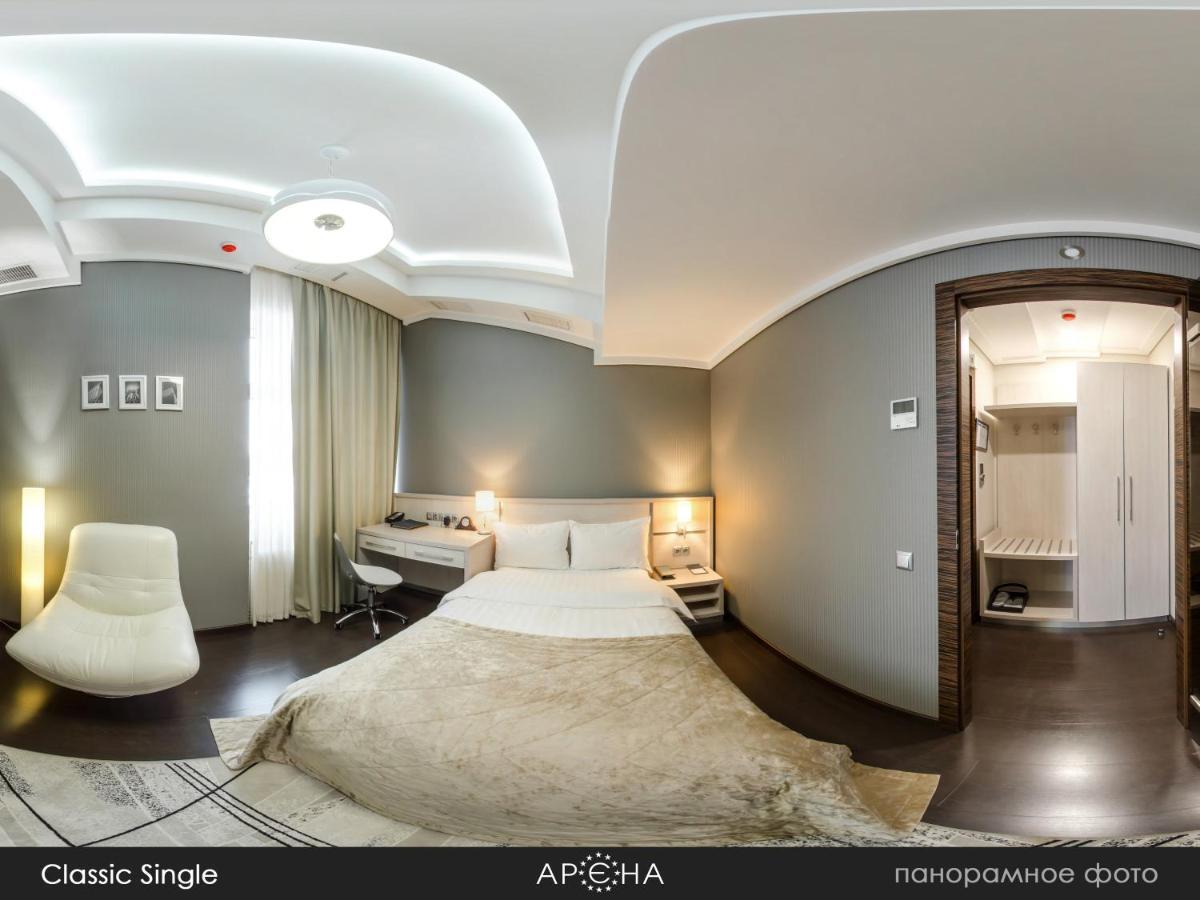 Arena Hotel Khmelʼnytsʼkyy Екстериор снимка