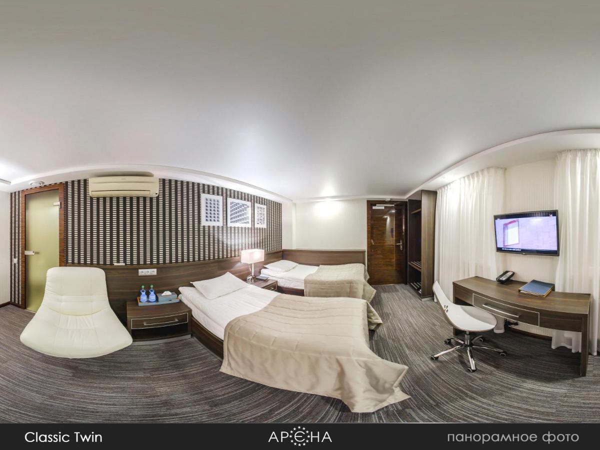 Arena Hotel Khmelʼnytsʼkyy Екстериор снимка