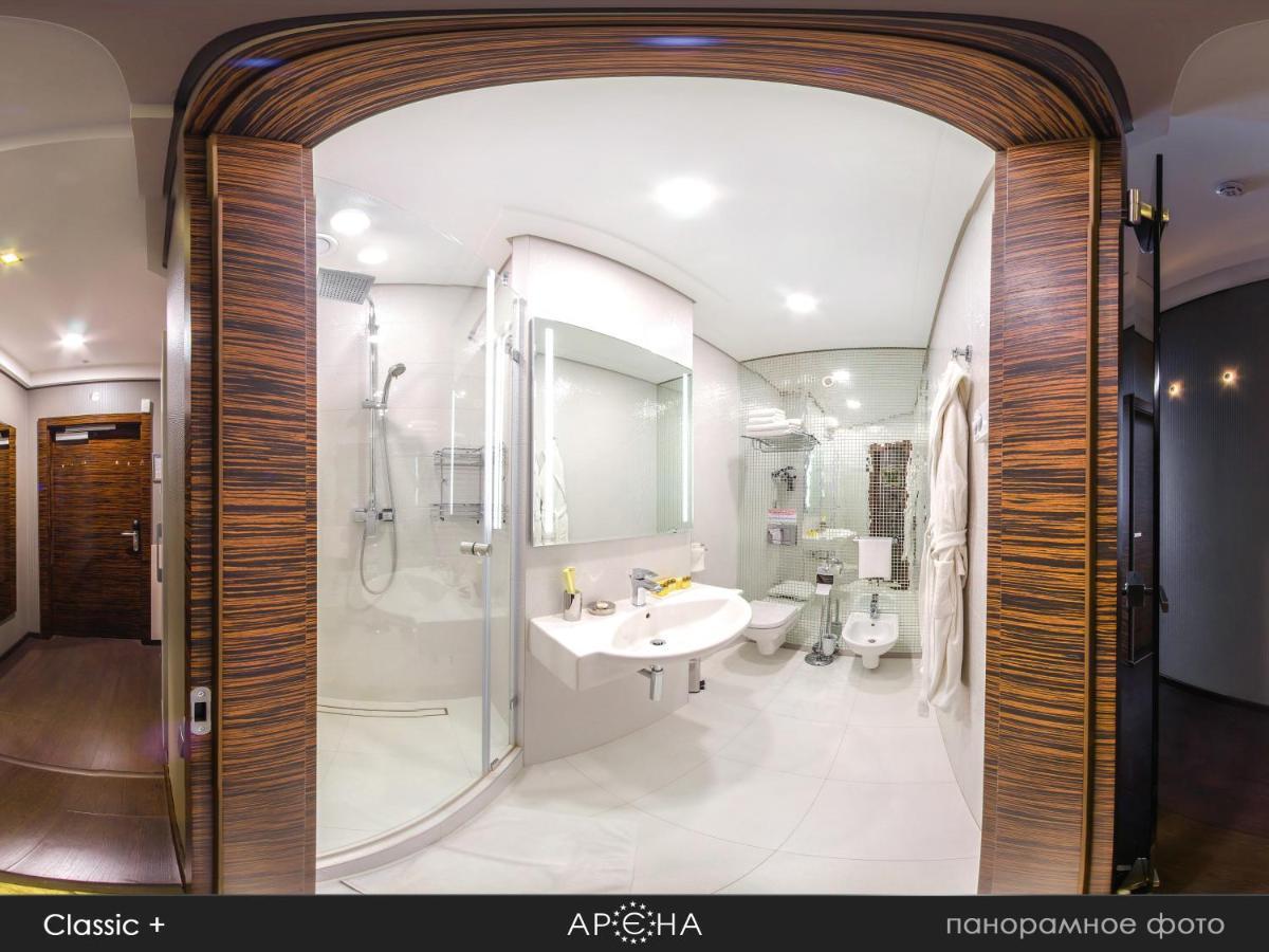 Arena Hotel Khmelʼnytsʼkyy Екстериор снимка