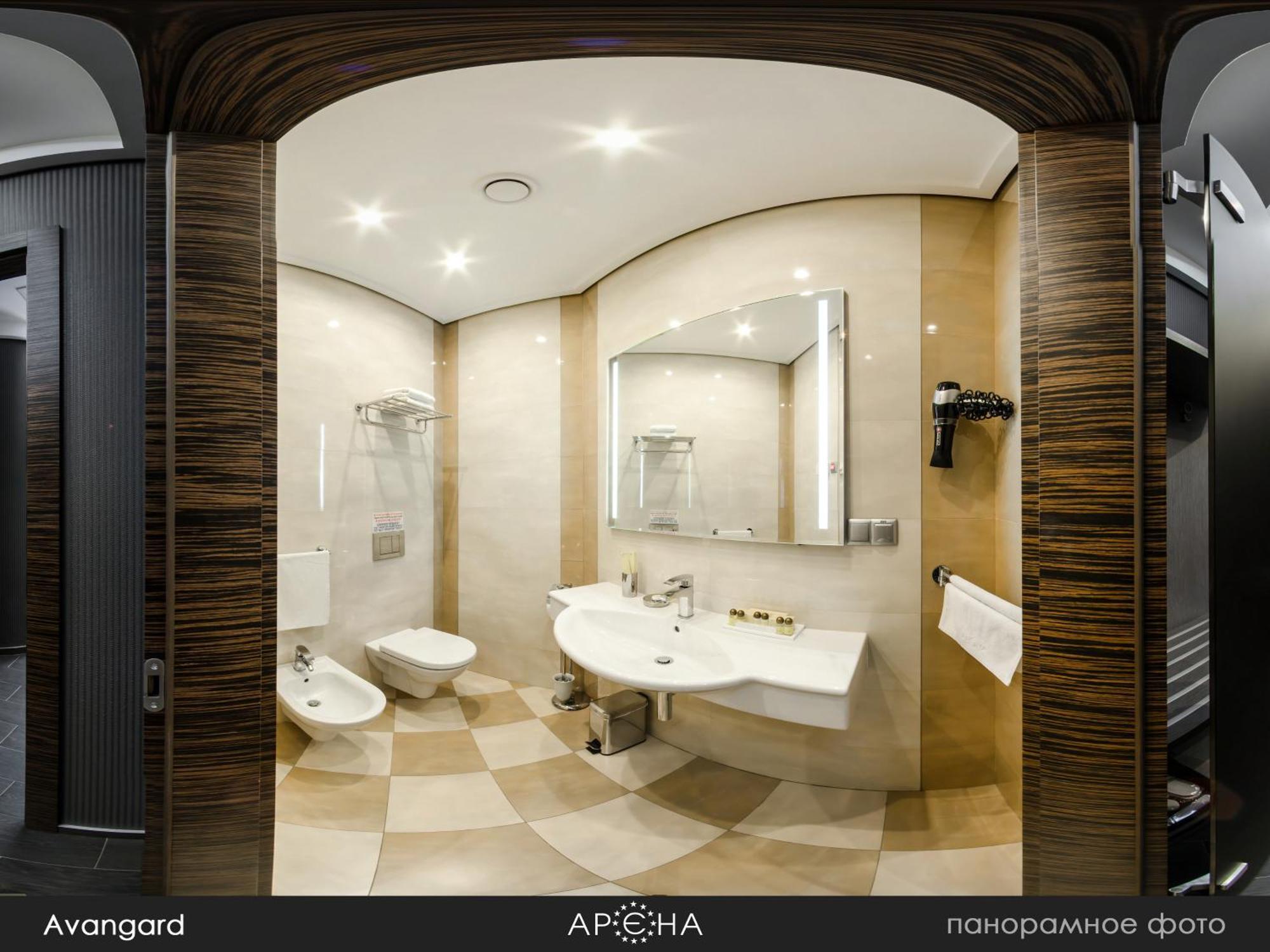 Arena Hotel Khmelʼnytsʼkyy Екстериор снимка